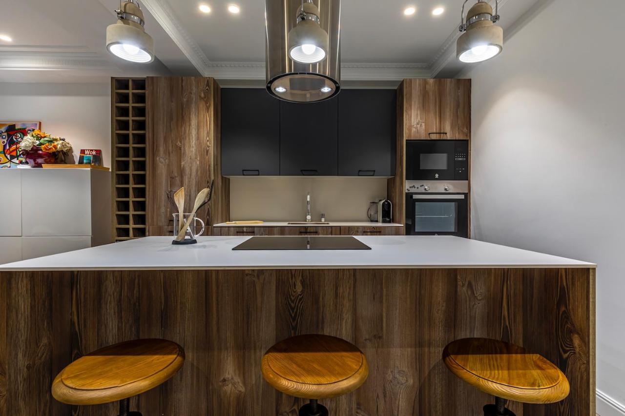 110 M2 Central Apartment In Abando Close To Guggenheim With Parking 빌바오 외부 사진