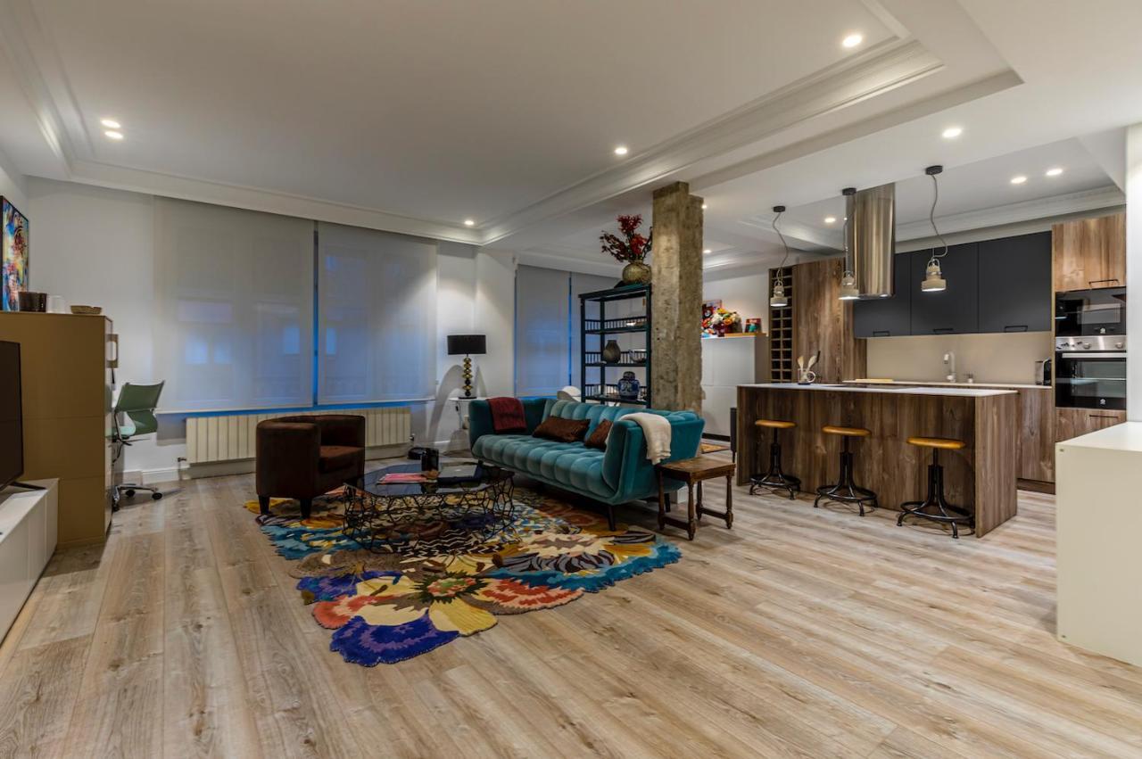 110 M2 Central Apartment In Abando Close To Guggenheim With Parking 빌바오 외부 사진