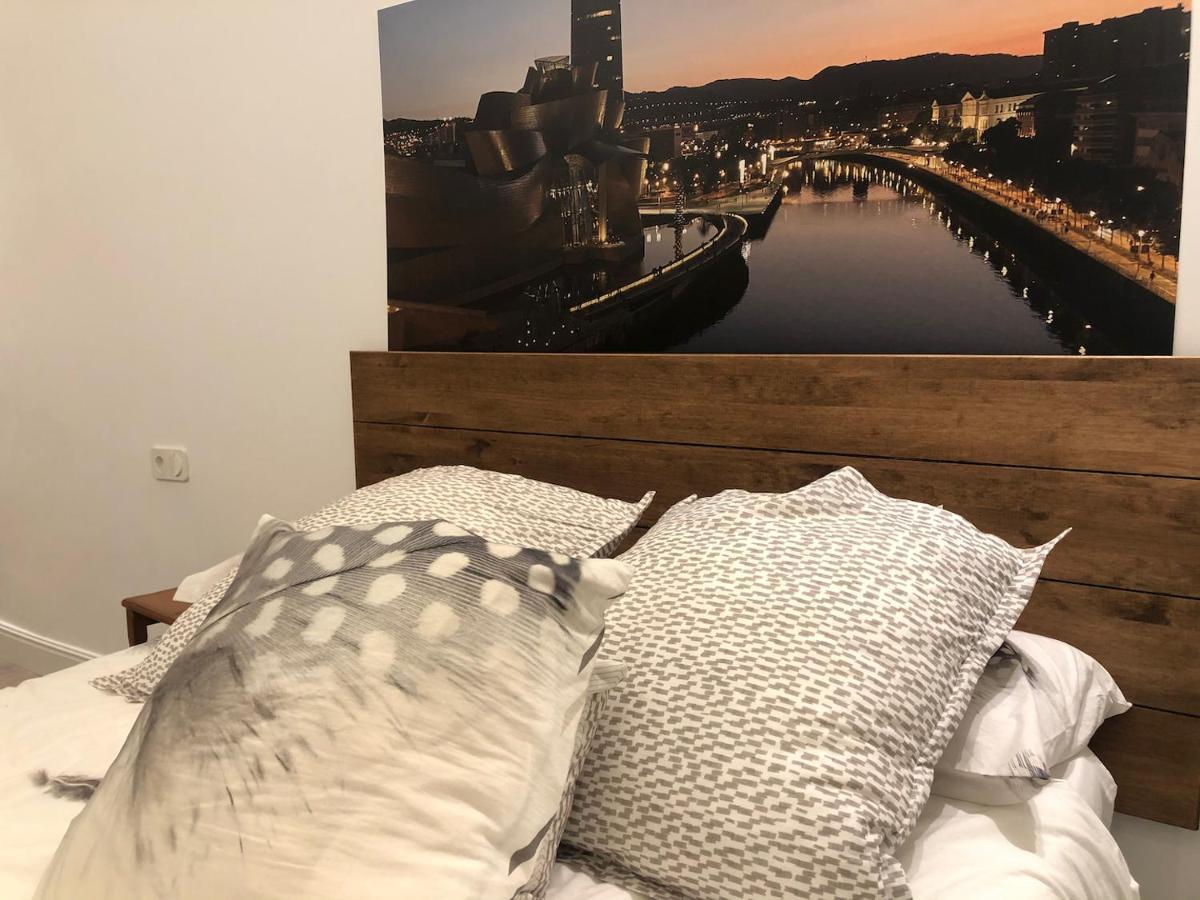 110 M2 Central Apartment In Abando Close To Guggenheim With Parking 빌바오 외부 사진