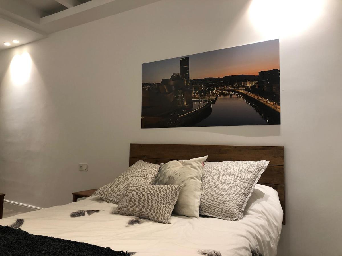110 M2 Central Apartment In Abando Close To Guggenheim With Parking 빌바오 외부 사진